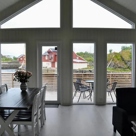 Finnvika Rorbuer Holiday home *